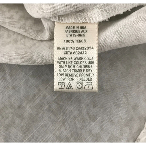 Anthropologie Cloth & Stone Neutral Motif V-Neck Sleeveless Blouse - Size Small - Picture 7 of 9